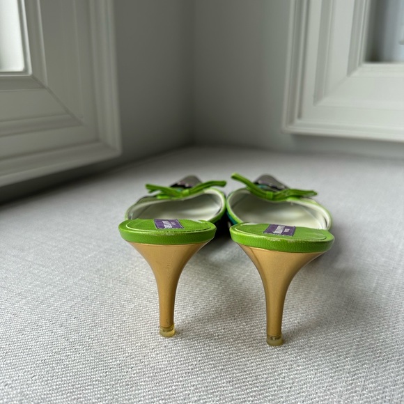 Vintage Emilio Pucci Mule Kitten Heels 🪷 Purchased on “The Real Real” - Picture 4 of 6